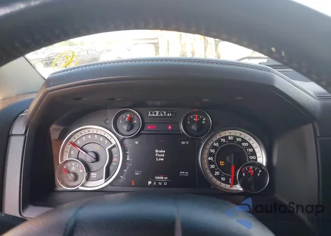 2018 Ram 1500 Sport 4X4 6'4 Box из США, поврежденный, VIN 1C6RR7HT7JS103627